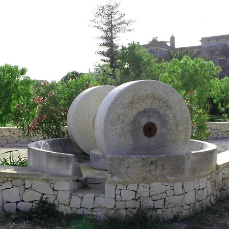 Papaleo 3* Bagnolo del Salento