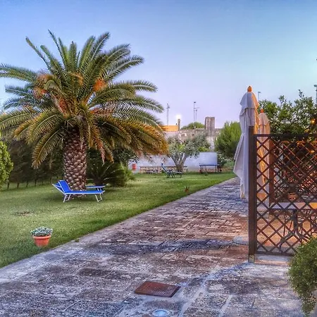 فندق مبيت وإفطار Papaleo Bagnolo del Salento