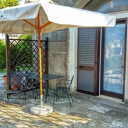 Papaleo Couette-café 3*