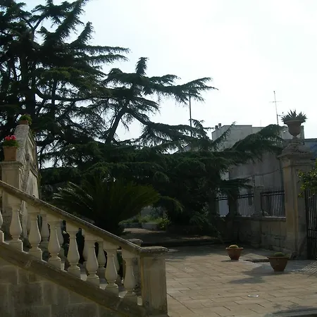 Papaleo فندق مبيت وإفطار Bagnolo del Salento