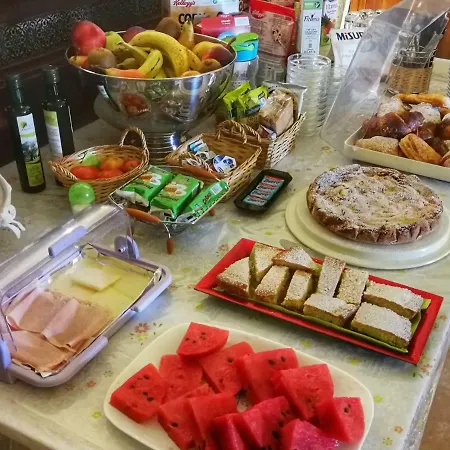 Papaleo Couette-café 3*