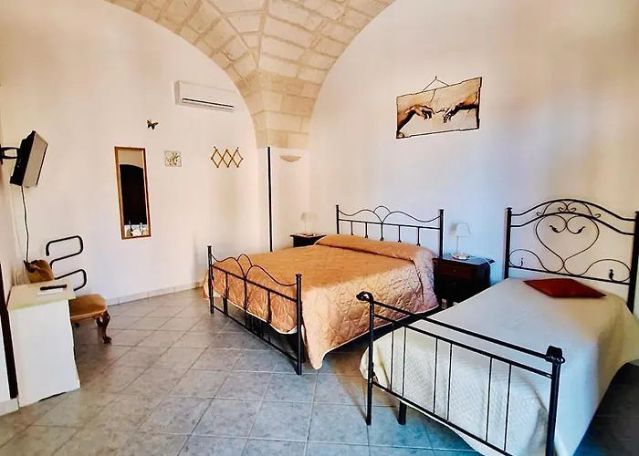 Papaleo Bed & Breakfast 3*